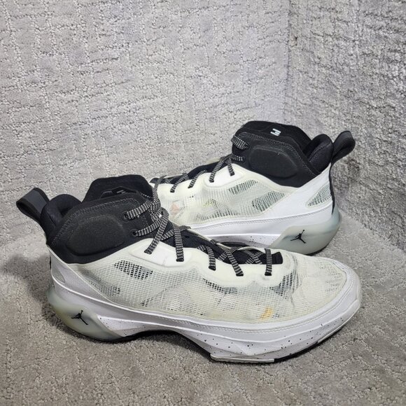 Air Jordan XXXVII Oreo DD6958-108 Mens Size 12 White/Black Basketball Shoes - Picture 5 of 10